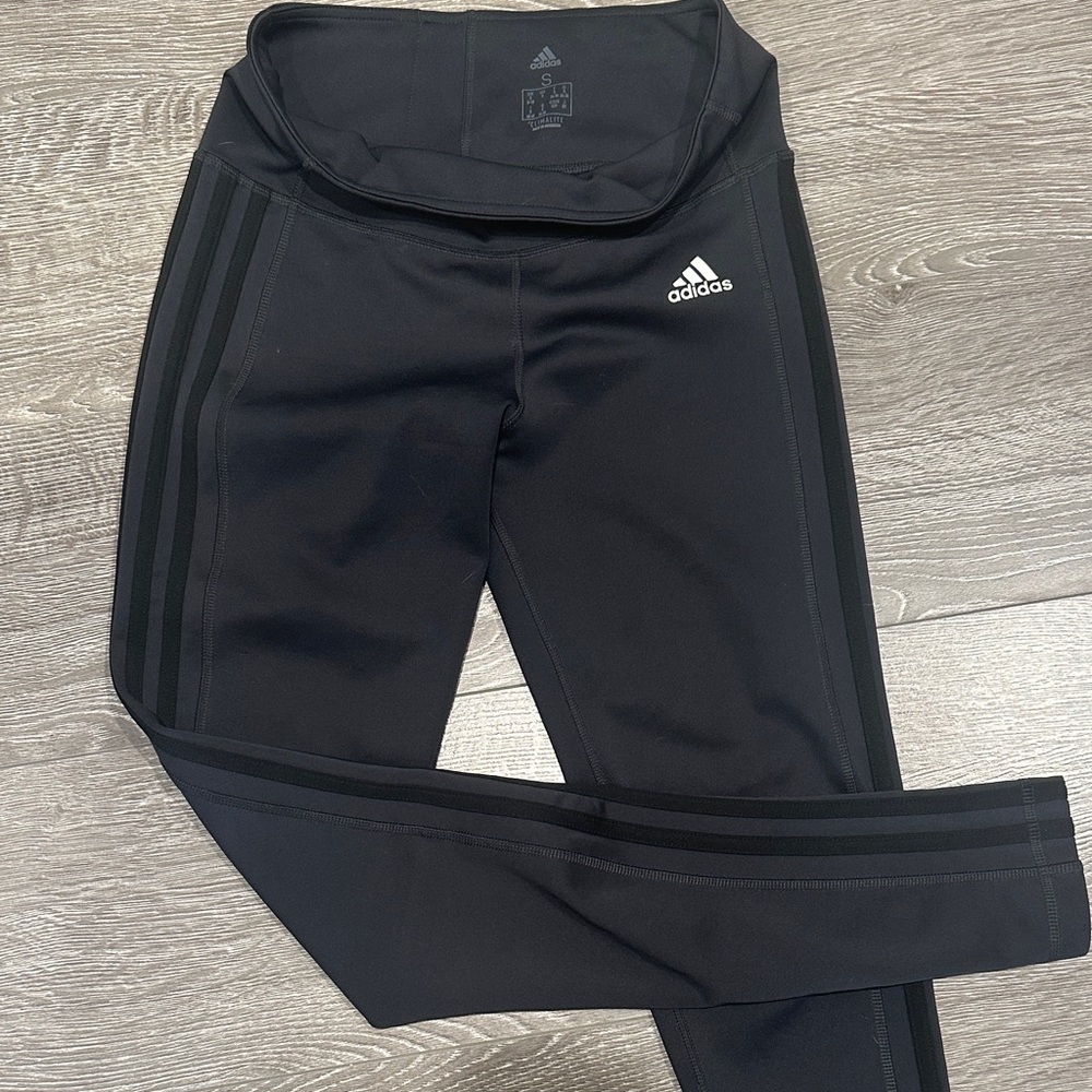adidas Black Women's Leggings with Subtle Three-Stripes